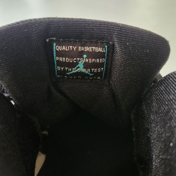 Air Jordan 11 "Gamma" Black Patent Leather Sneakers - Picture 7 of 15